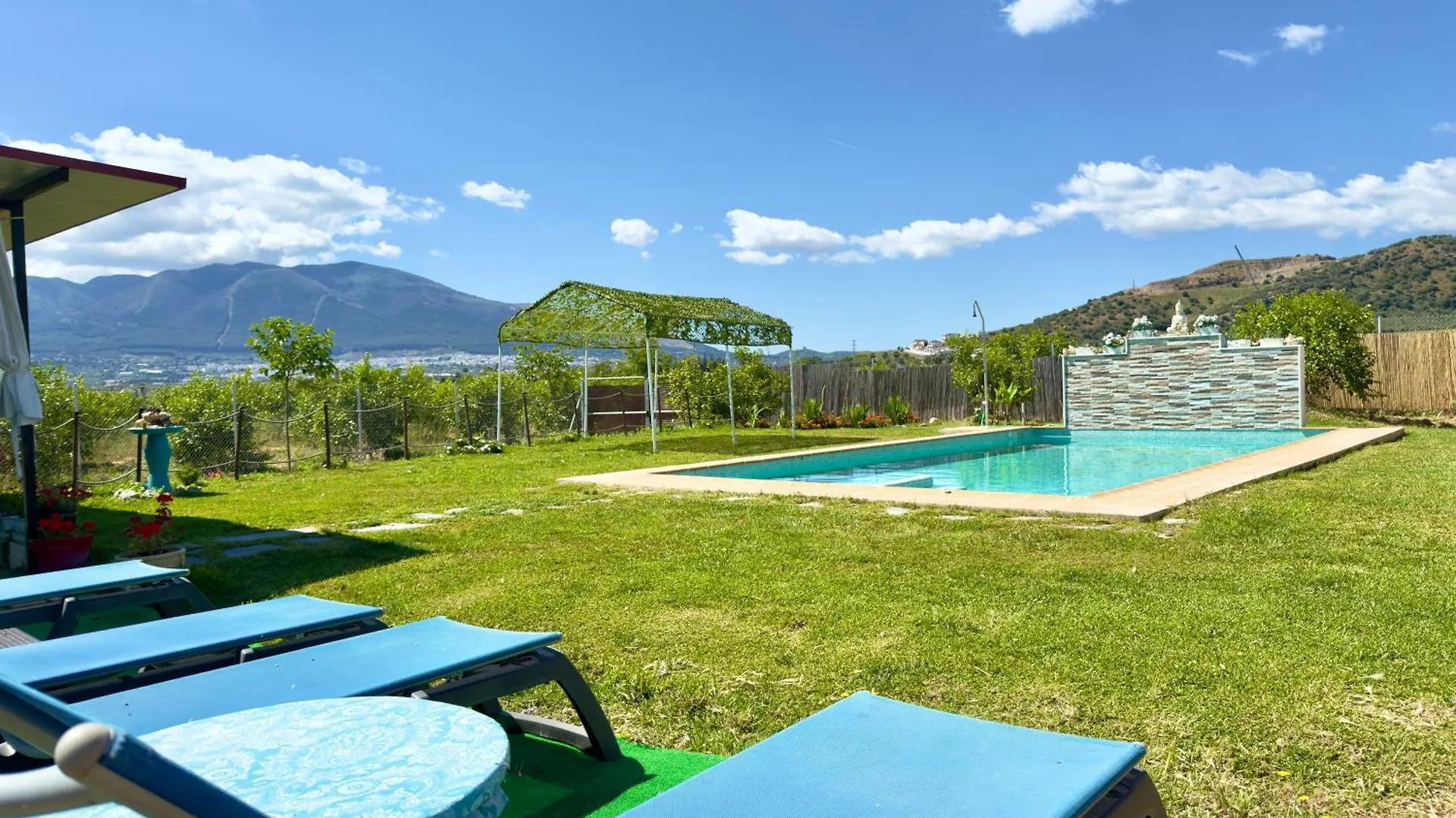Finca La Parcela - Casa Rural Alhaurín el Grande 0*,  Hiszpania